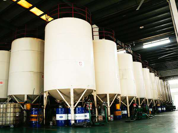 英吉淬火油生産廠家