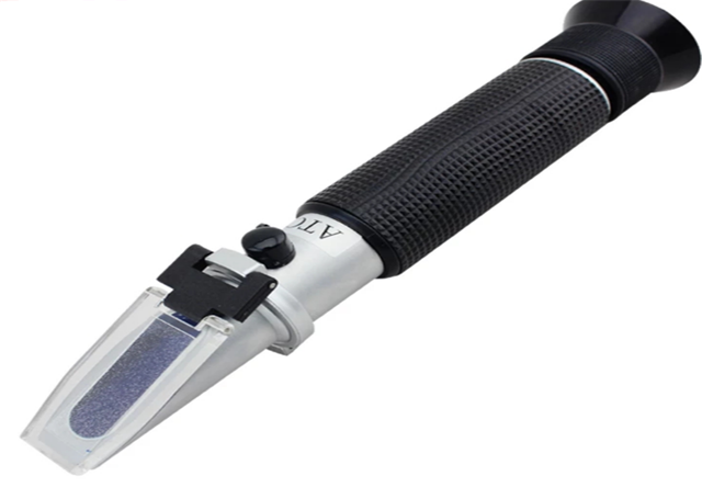 英吉切削液折光儀濃度檢測