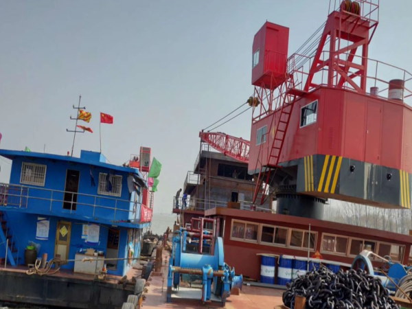 英吉齒輪油用于輪船